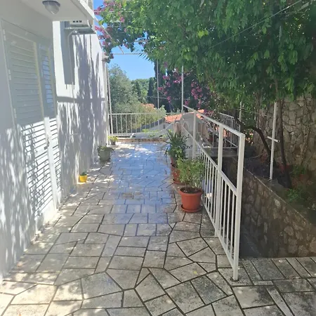 דירה Peaceful Retreat *